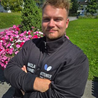 https://ttfrickenhausen.de/wp-content/uploads/2025/09/qLETx0xHyJQTQHiKQIOt1jQ4B3nGolqNIJQq1fBXkJGg5s7wUcvZFvxp3bFBShaj_l-320x320.jpg