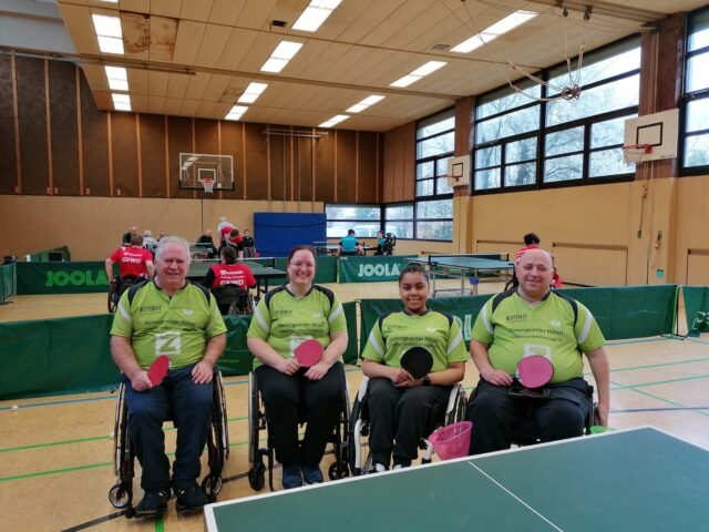 Frickenhausen dominiert die Regionalliga Süd-West